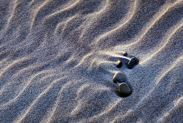 PEBBLES
